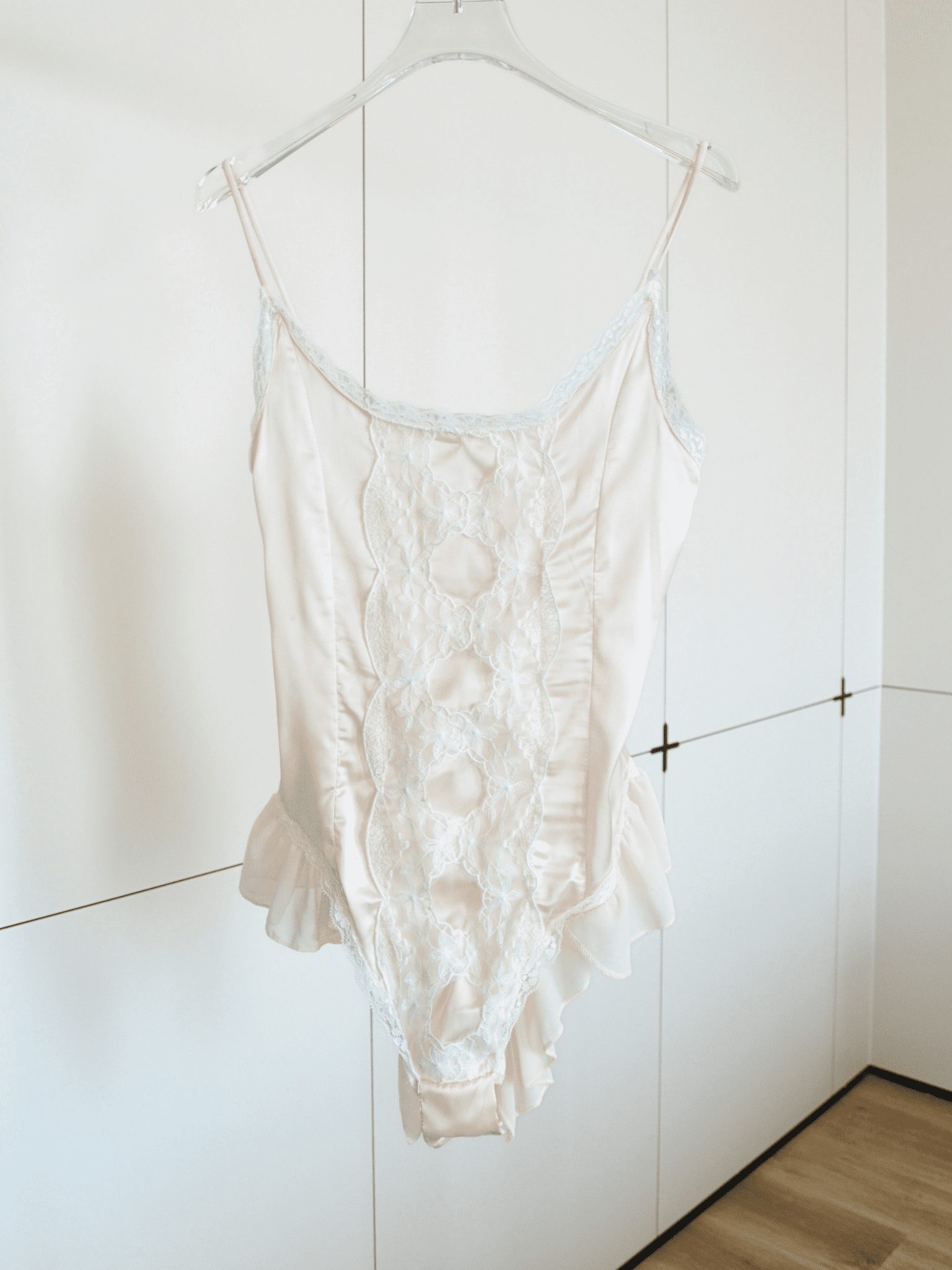 Vintage-inspired Lace Crotchless Bodysuit Lingerie